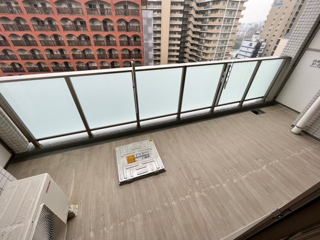 23/30 バルコニー