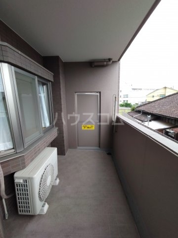 20/30 バルコニー