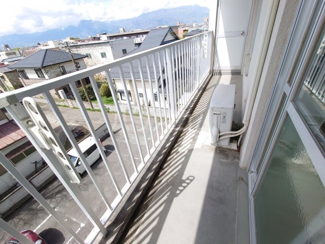 17/30 バルコニー