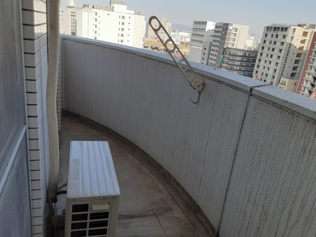 23/30 バルコニー