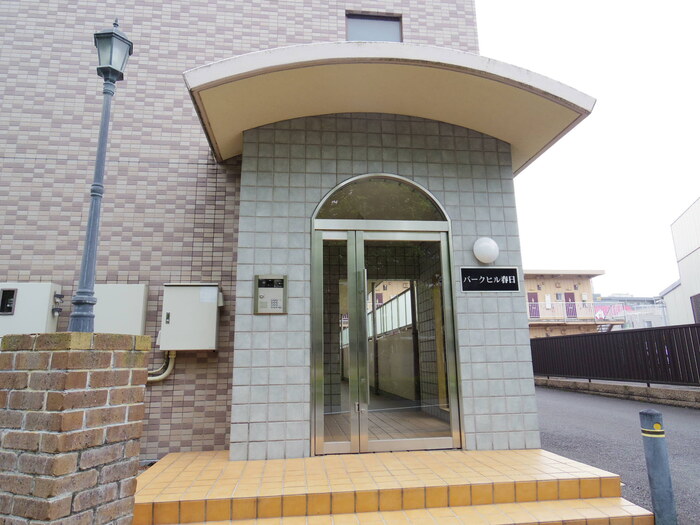 19/29 エントランス