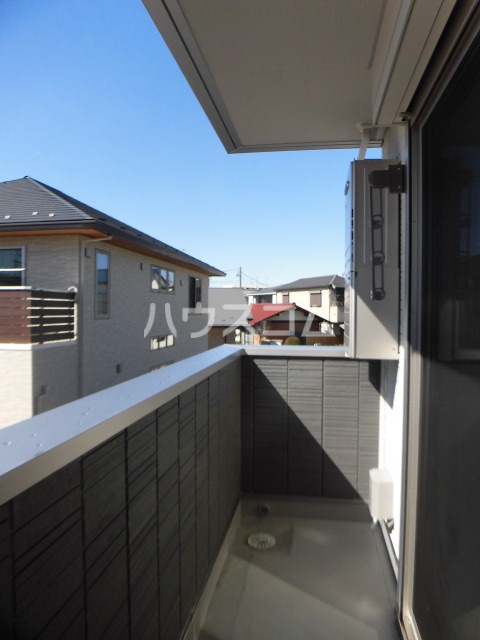 21/30 バルコニー