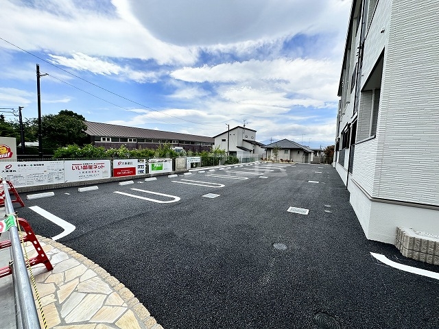 24/30 駐車場