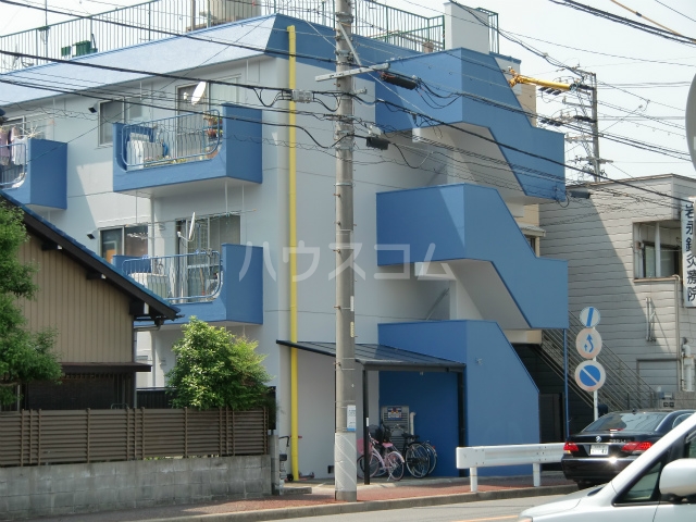 16/22 エントランス