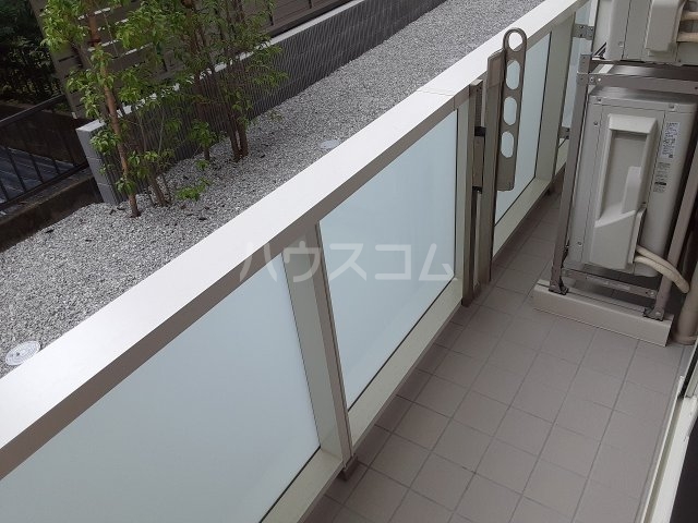 19/30 バルコニー