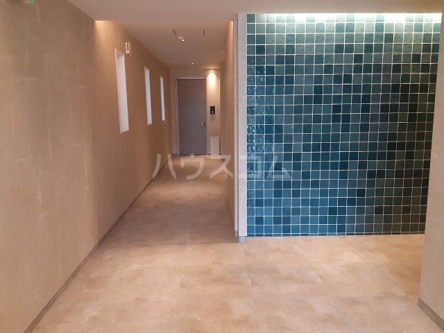 3/5 エントランス