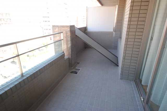 17/30 バルコニー