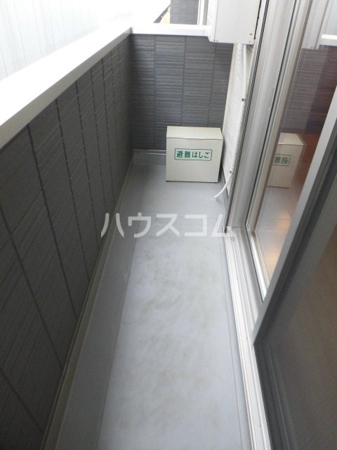 16/25 バルコニー