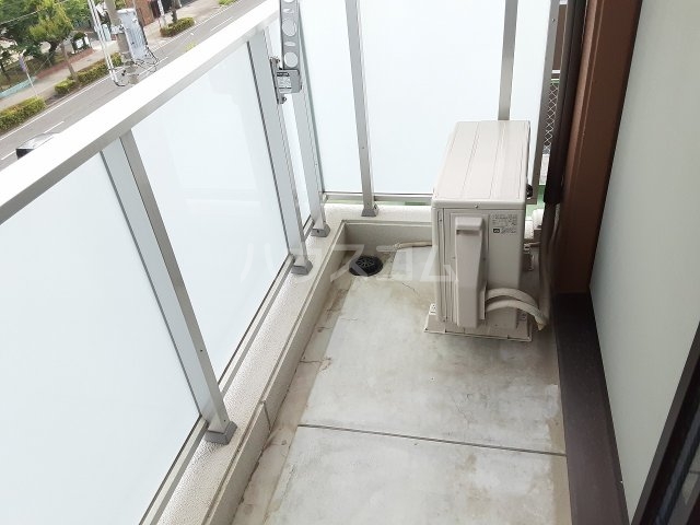 20/30 バルコニー