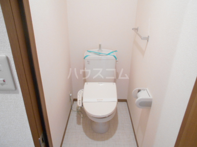 13/30 トイレ