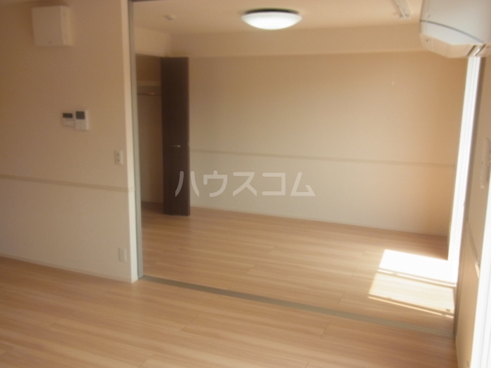 4/14 寝室