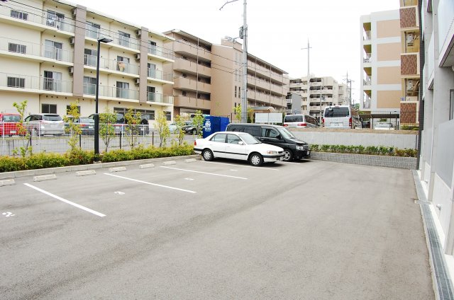 21/30 駐車場