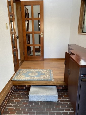 17/30 玄関