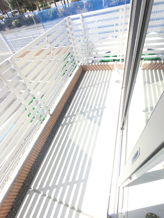 13/23 バルコニー