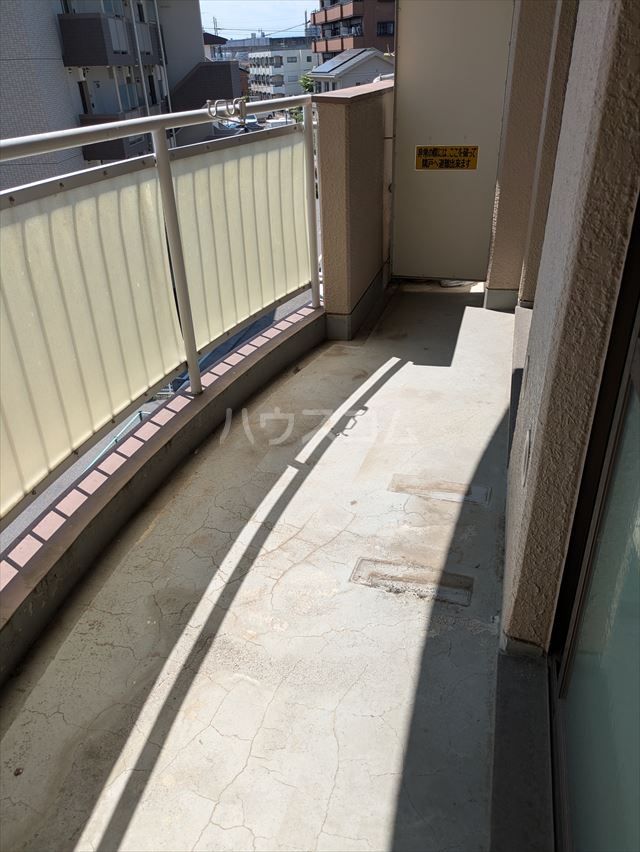 14/30 バルコニー