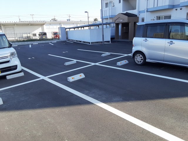 29/30 駐車場