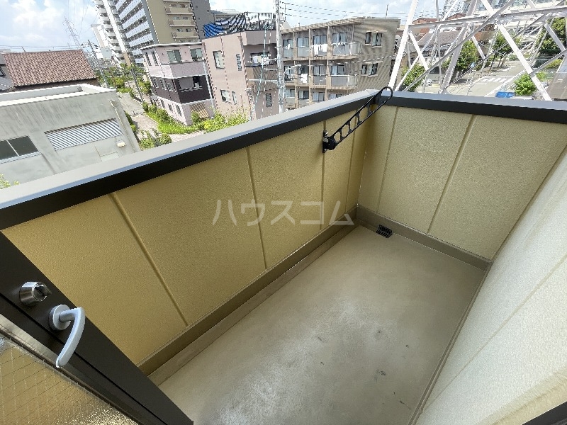 14/30 バルコニー