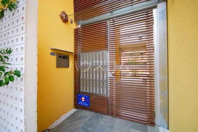 14/24 エントランス