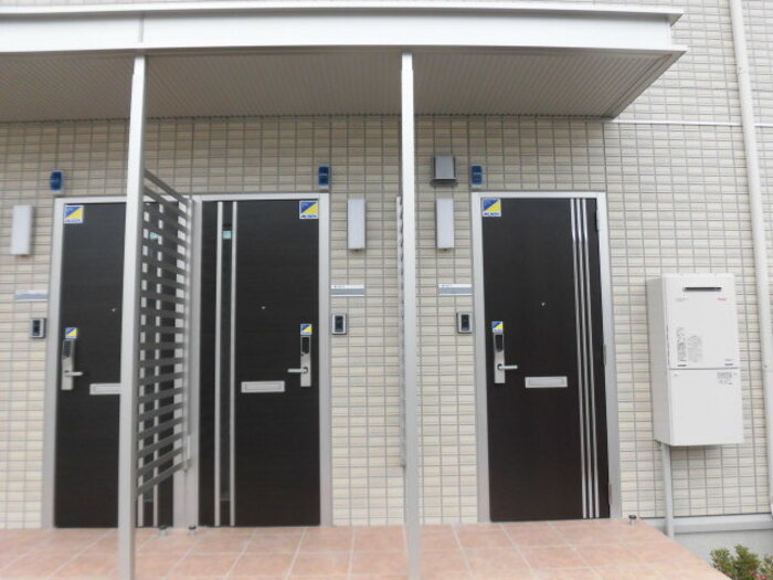 2/4 エントランス