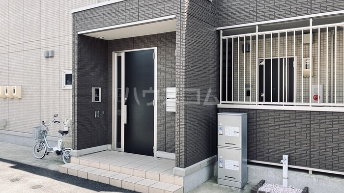 2/13 エントランス