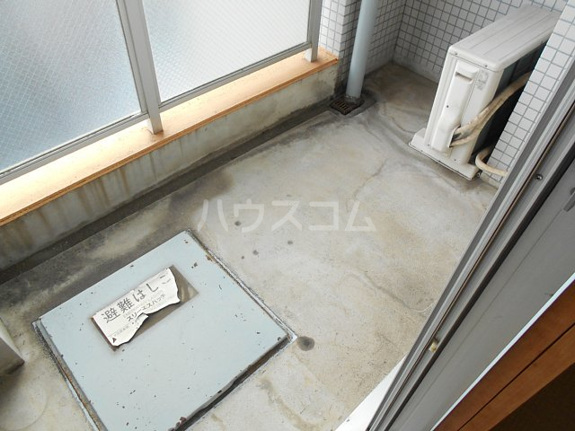 14/21 バルコニー