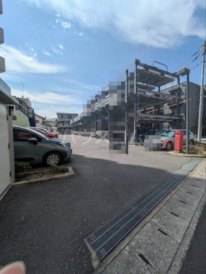 27/27 駐車場