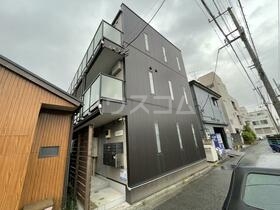 2/4 エントランス