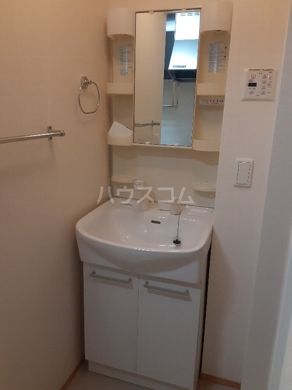 15/30 洗面
