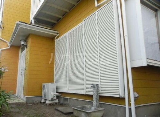 13/23 エントランス