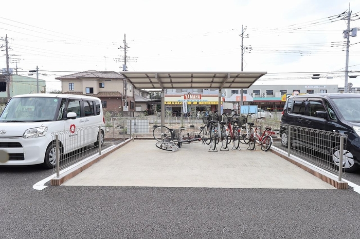 18/22 駐車場