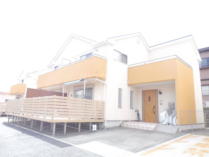 16/23 駐車場