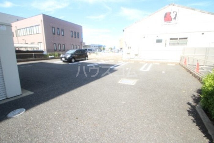 3/10 駐車場