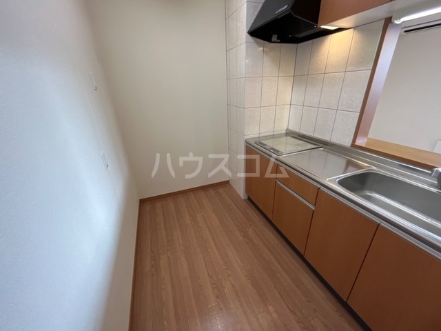 13/28 キッチン