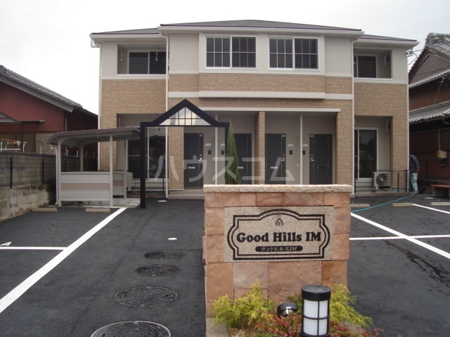 15/18 エントランス