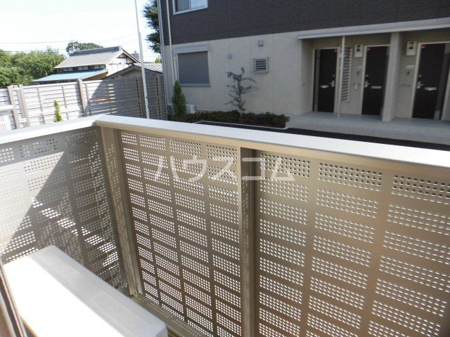 13/19 バルコニー