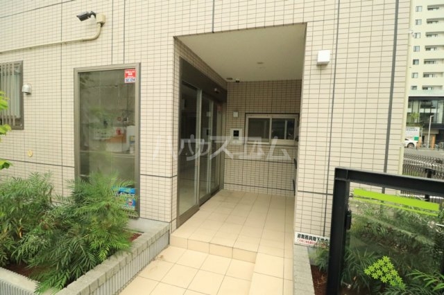 29/30 エントランス