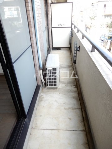 14/28 バルコニー