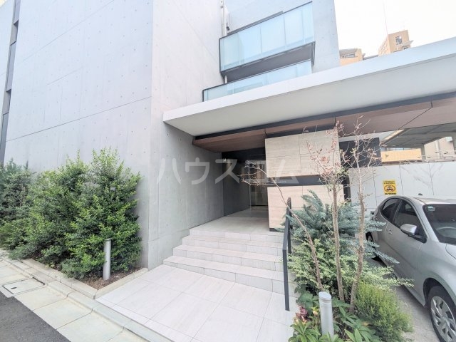 21/24 エントランス