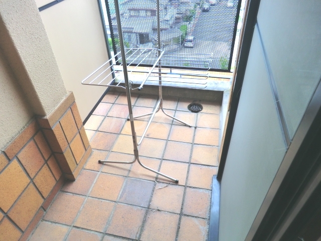 14/28 バルコニー