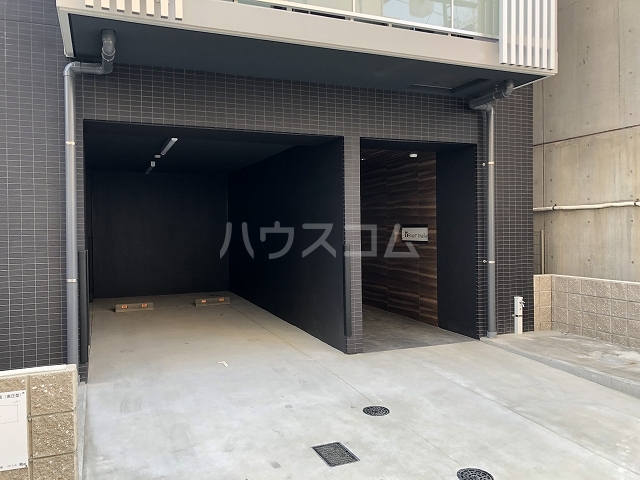 3/8 エントランス