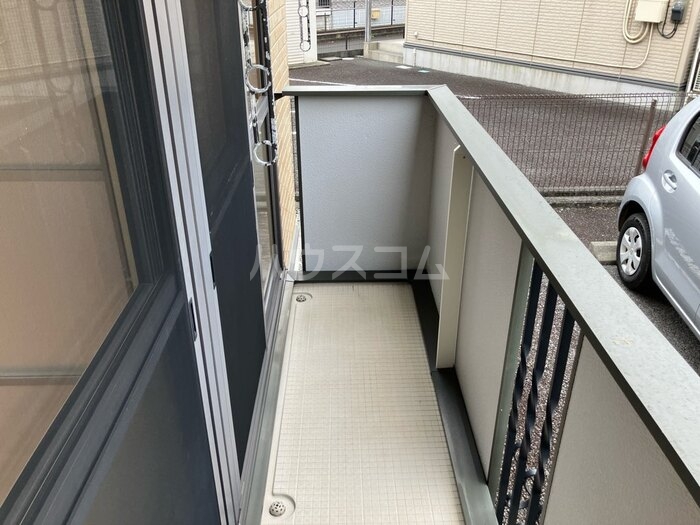 13/21 バルコニー