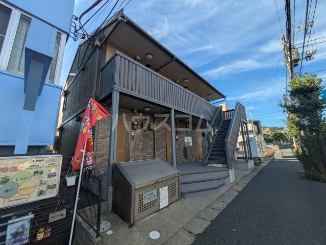 アンビシャス 102号室