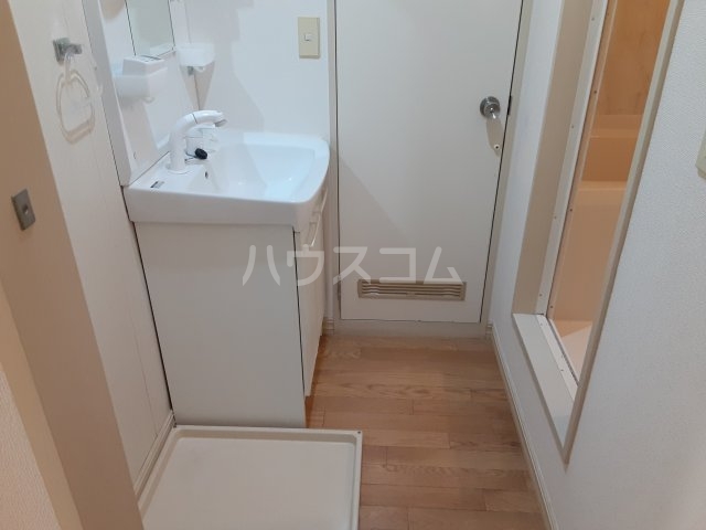 14/28 洗面