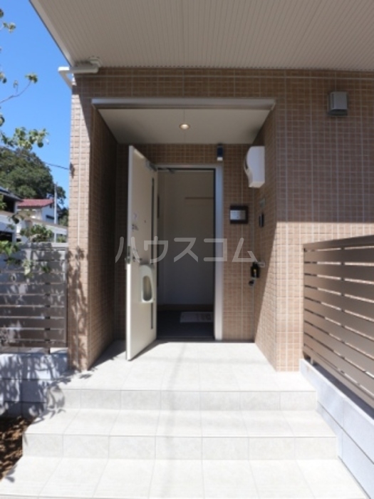 17/18 エントランス