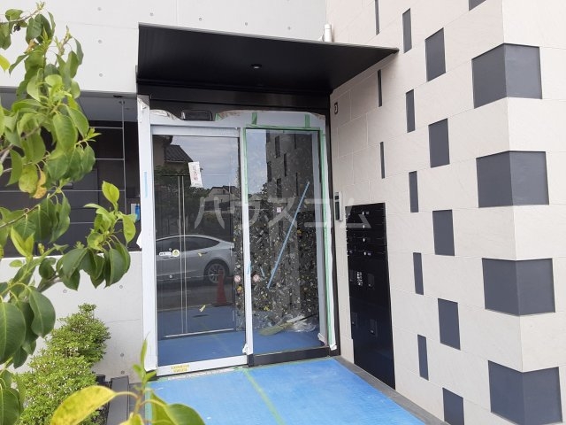 15/24 エントランス