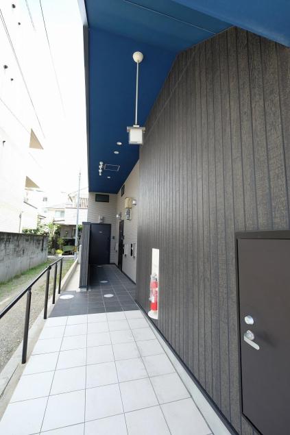 2/5 エントランス