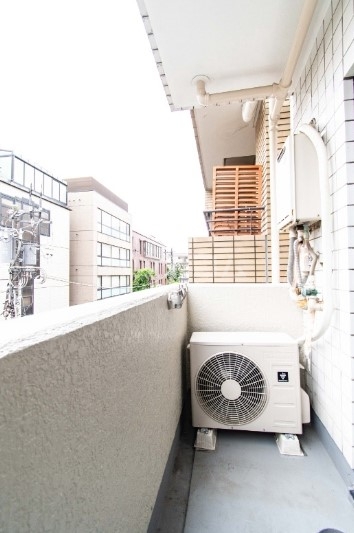 15/20 バルコニー