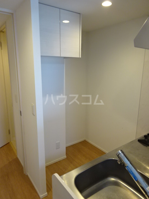 24/28 エントランス