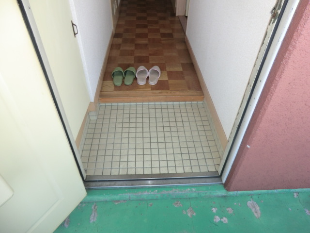 13/30 玄関