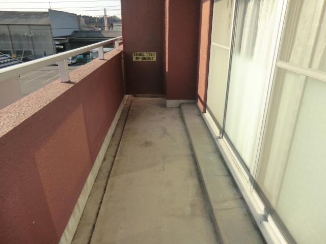 21/30 バルコニー